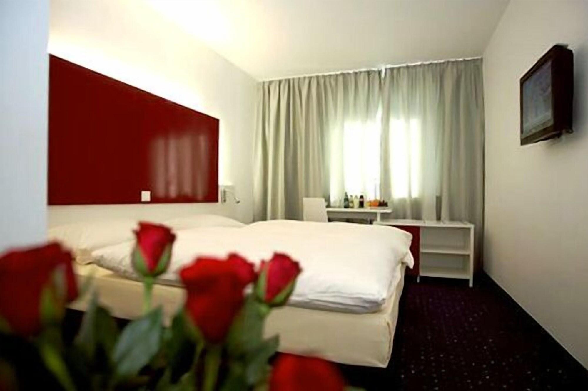 Admiral Hotel Frankfurt am Main Exterior photo