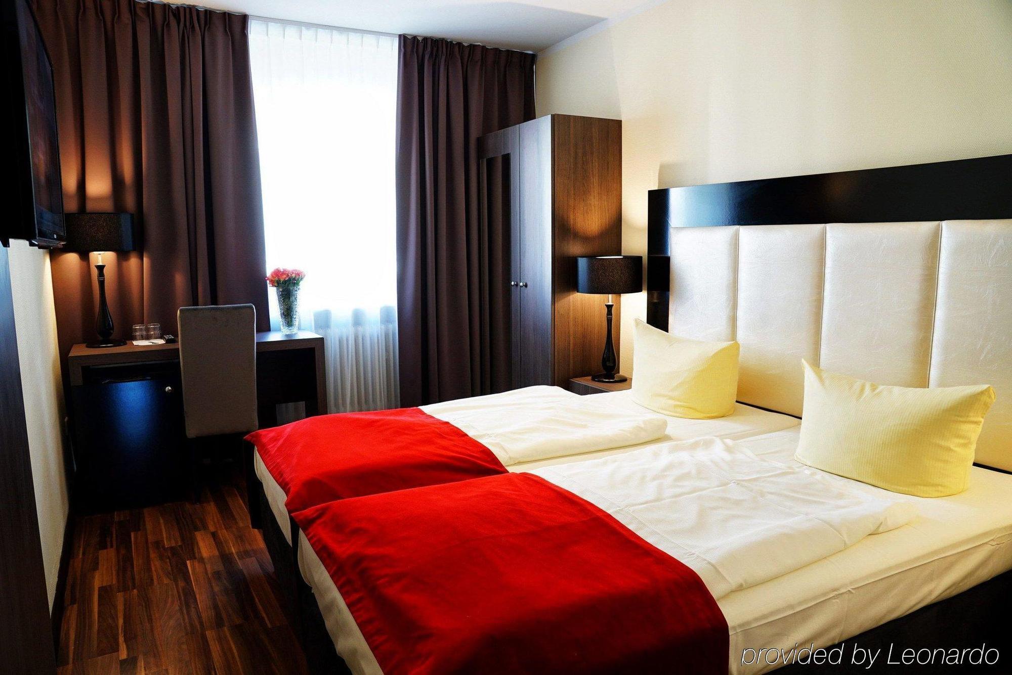 Admiral Hotel Frankfurt am Main Exterior photo